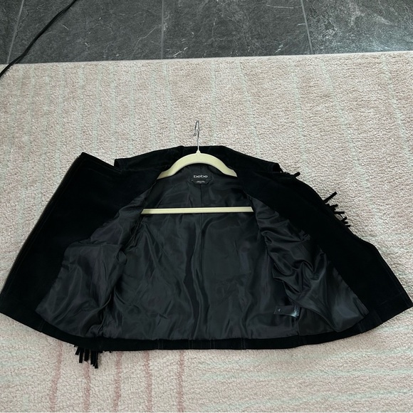 Bebe Black Suede Fringe Moto Western Vest Size Small Asymmetric Zip Bike Week - Picture 11 of 13